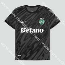 Carregar imagem no visualizador da galeria, Nova Camisola Guarda-Redes Preta Sporting Cp 24/25 S Camisola Futebol