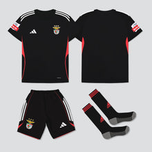 Carregar imagem no visualizador da galeria, NOVO KIT CRIANÇA TREINO SL BENFICA 25/26 Camisola Futebol
