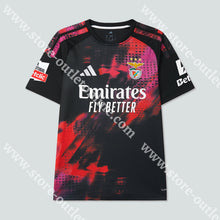 Carregar imagem no visualizador da galeria, NOVA CAMISOLA 3º EQUIPAMENTO SL BENFICA 26/27 - Camisola Futebol
