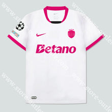 Carregar imagem no visualizador da galeria, NOVA CAMISOLA EDIÇÃO ESPECIAL ROSA SPORTING CP 25/26 Camisola Futebol
