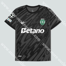 Carregar imagem no visualizador da galeria, Nova Camisola Guarda-Redes Preta Sporting Cp 24/25 Camisola Futebol
