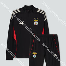 Carregar imagem no visualizador da galeria, NOVO FATO TREINO ADIDAS PRETO SL BENFICA 25/26 S Fato de Treino
