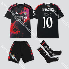 Carregar imagem no visualizador da galeria, NOVO KIT CRIANÇA 3º EQUIPAMENTO SL BENFICA 26/27 - Camisola Futebol
