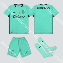 Carregar imagem no visualizador da galeria, NOVO KIT CRIANÇA 3º EQUIPAMENTO SPORTING CP 25/26 Camisola Futebol
