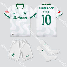Carregar imagem no visualizador da galeria, NOVO KIT CRIANÇA ALTERNATIVO BRANCO SPORTING CP 25/26 Camisola Futebol
