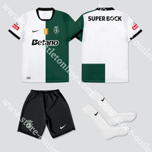 Carregar imagem no visualizador da galeria, NOVO KIT CRIANÇA STROMP SPORTING CP 25/26 Camisola Futebol
