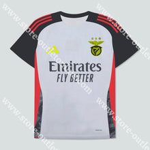 Carregar imagem no visualizador da galeria, T-Shirt Aquecimento Sl Benfica 24/25 S Camisola Futebol
